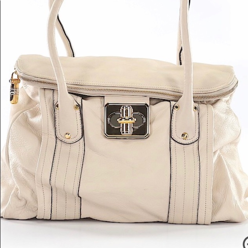 Cream Leather Shoulder Bag with Gold Turn-Lock